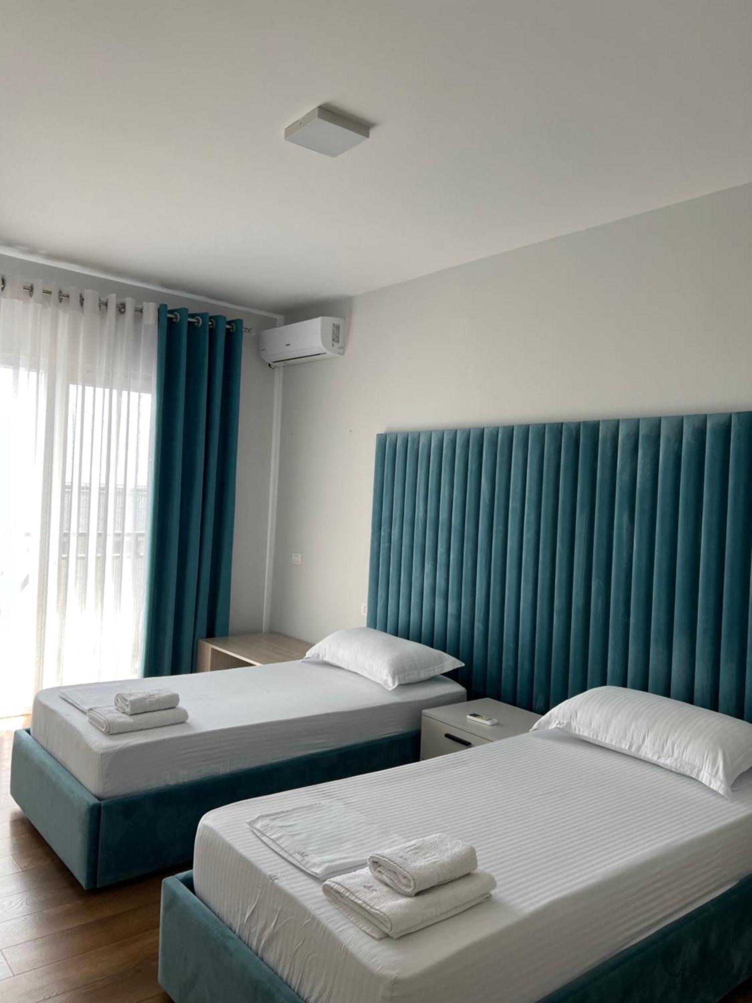 Jur Apartment Durrës Esterno foto
